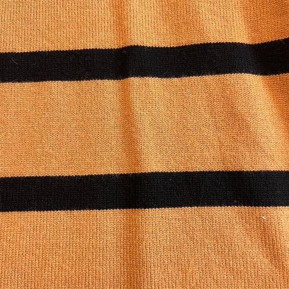 TAHARI Women’s Mock Neck Viscose Sweater, Size Large. - Picture 3 of 8